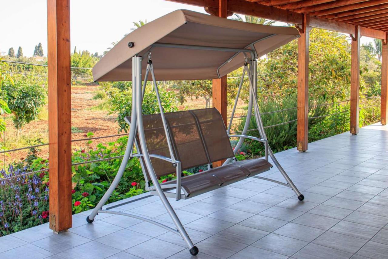 Berryrose Villa Перволия Екстериор снимка